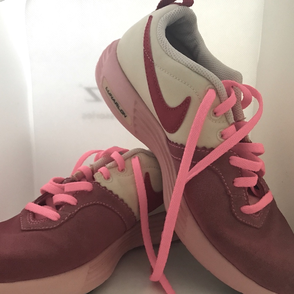 Womens Nike Lunarmtrl Premium Pink trainers
